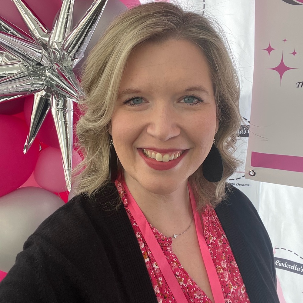 Meet your Posher, Sara